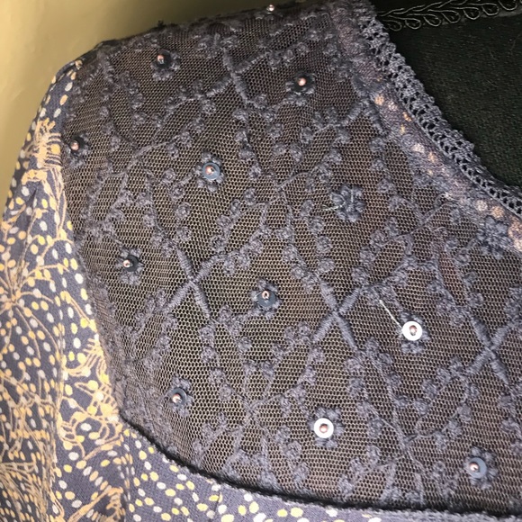 By TiMo blouse - small - Picture 2 of 3